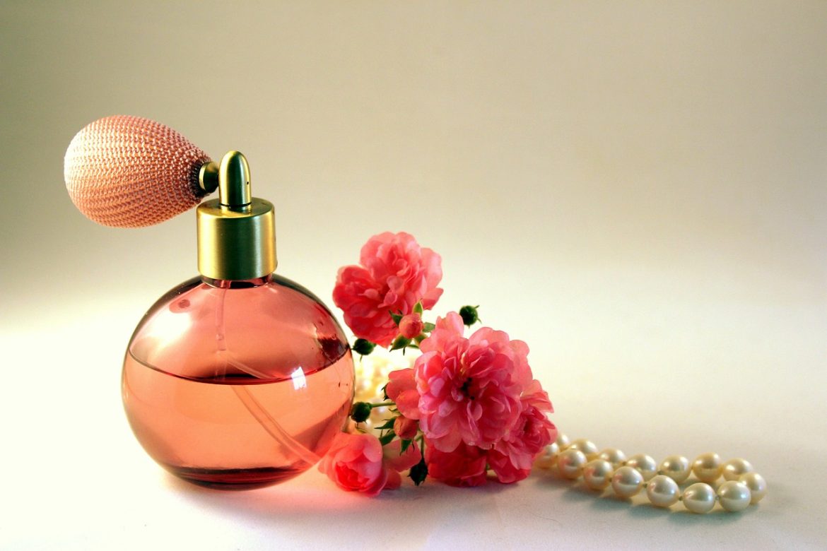 Criterii pentru alegerea parfumului potrivit în funcție de PH-ul pielii