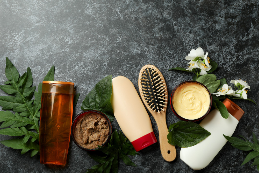 Tratament natural pentru păr: Aditivi surprinzători pentru șampon
