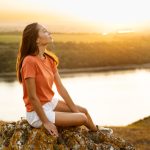 Cum să îți îmbunătățești sănătatea mentală prin respirație conștientă