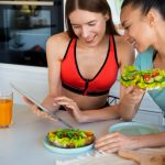 Cum să combini alimentația și exercițiile fizice pentru o viață sănătoasă